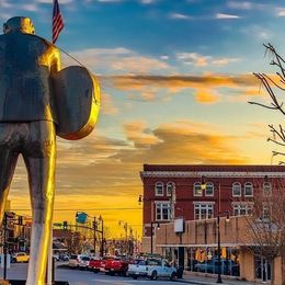 Downtown Sheffield and Statue