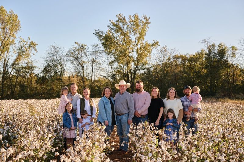 Red Land Cotton Family Picture
