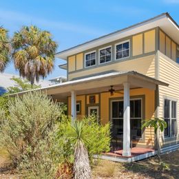 Leaning Oak Bungalow