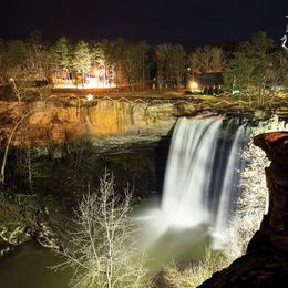 Noccalula Falls at night