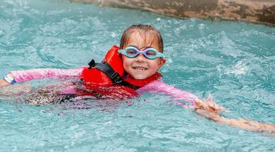 Swim Lessons at Zehnder’s Splash Village