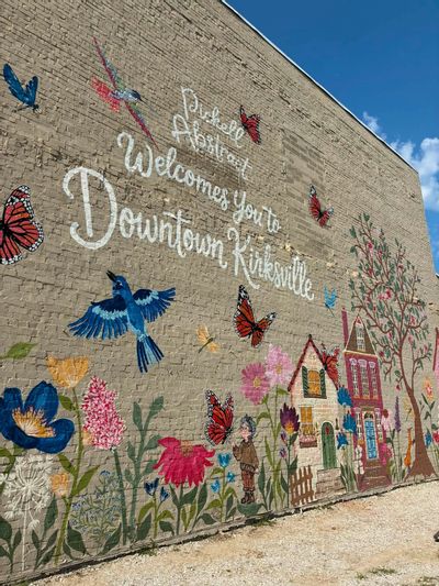 AARP Pickell Abstract Main Street Kirksville 2026 Mural Laci Cook Linda Ranson Gracie hamrick