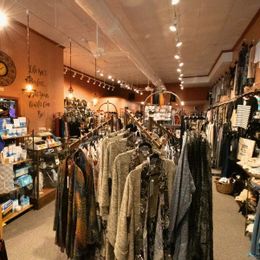 E2 Boutique