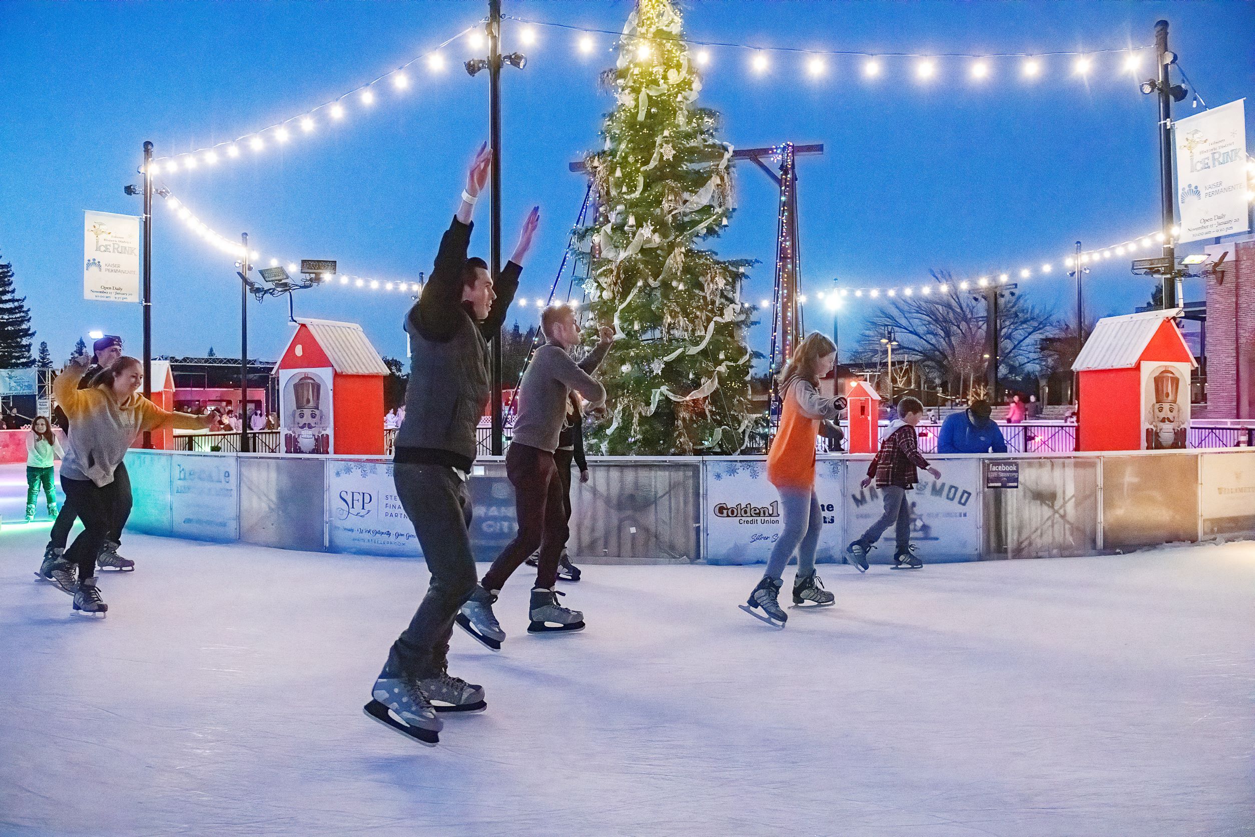 Folsom Ice Skating