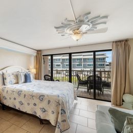 Beach Comber at Cedar Key Condos