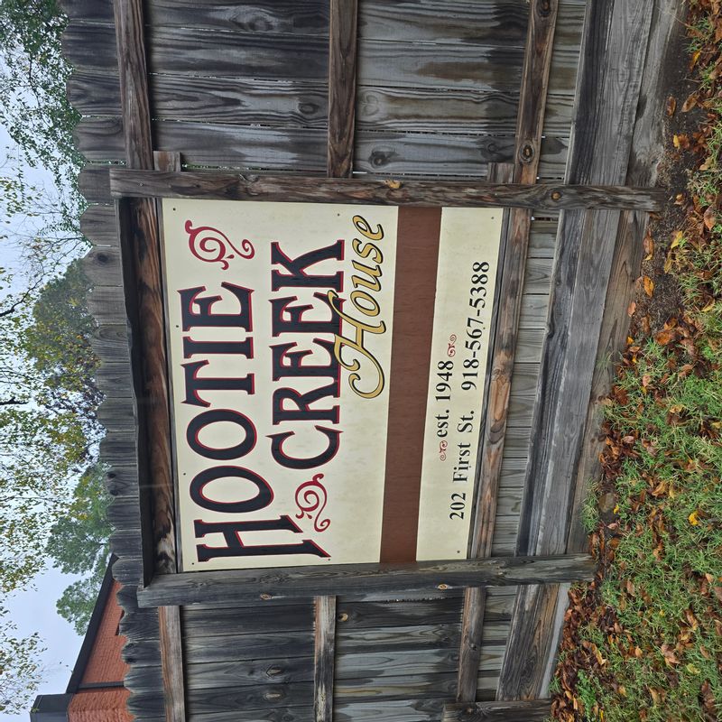 Hootie Creek Guest House