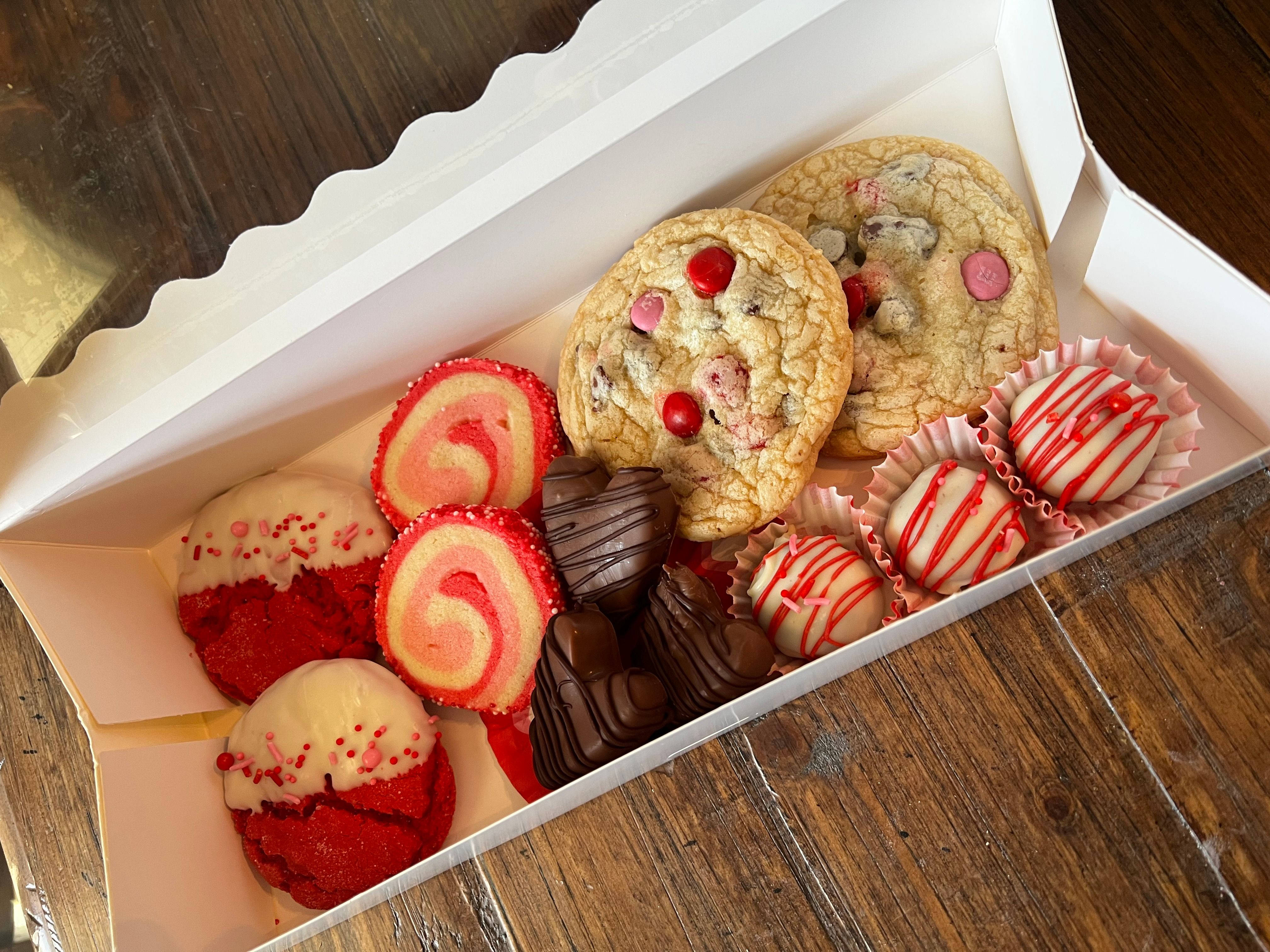 Valentine Cookie Box Image
