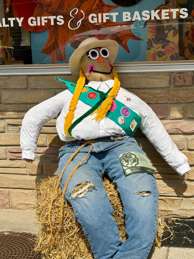 Girl Scouts of Middle Tennessee scarecrow