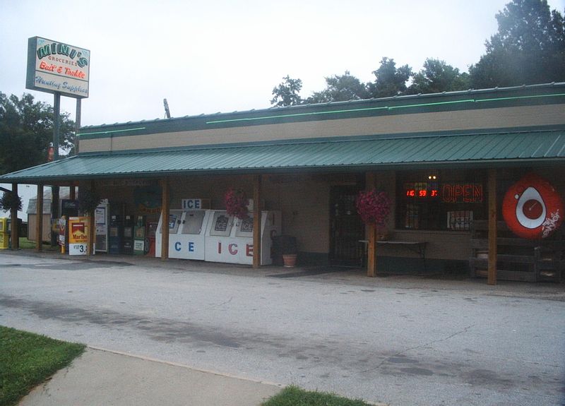 Mimi’s Bait & Tackle