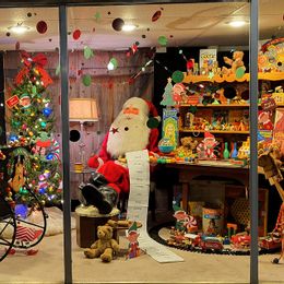 Country Corner Craft & Antique Mall