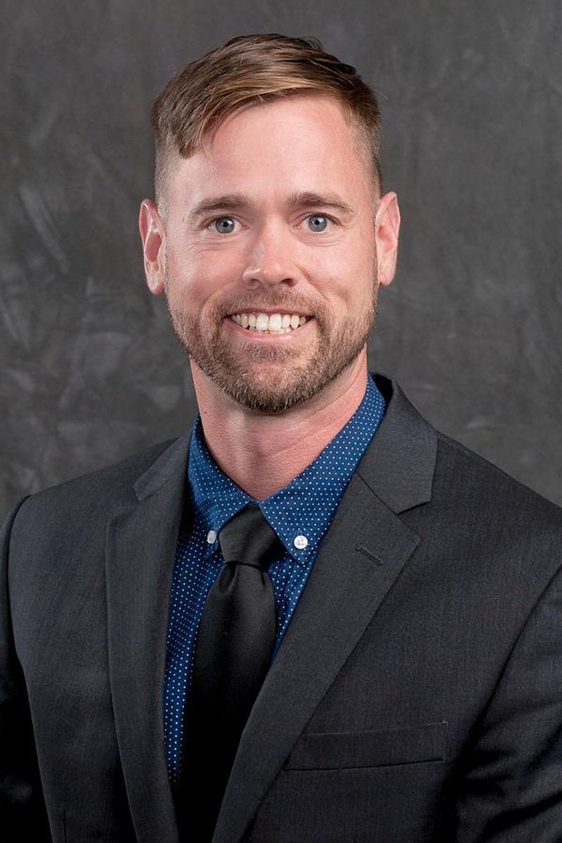Edward Jones - Michael Mears | Local Connections™