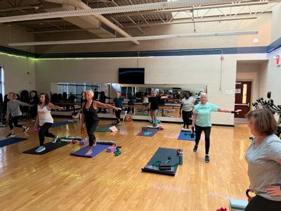 Kettlebell Yoga (The Rec)