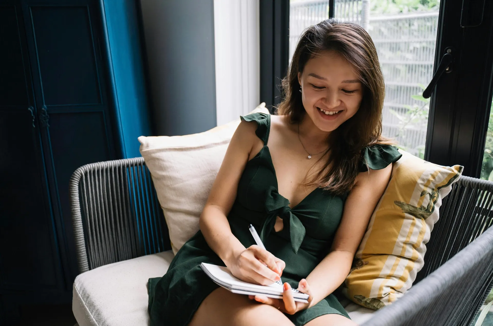 6 Powerful Ideas for Journaling towards Brighter Days