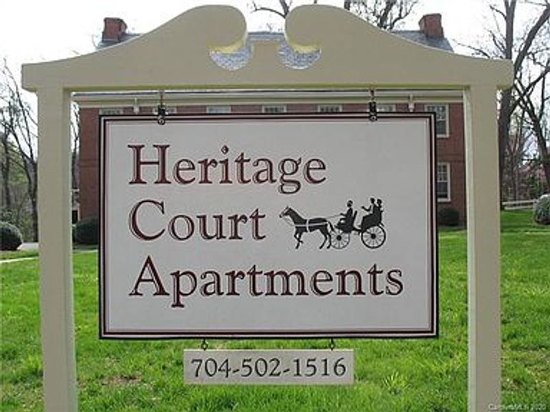Heritage Court Apartments