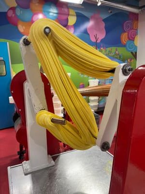 Live Candy-Making at the Frankenmuth Taffy Kitchen