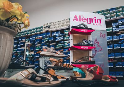 Alegria on sale shoe store