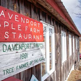 Davenports Maple Farm & Restaurant