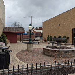 Monticello Downtown Pocket Park