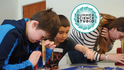 Summer Science Studio: Microscopes and Magnifying Glasses