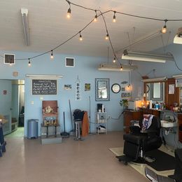 Foley's Beach Buzz  Barbershop