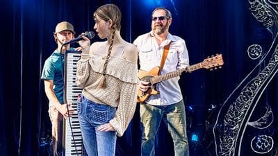 Free Outdoor Concert - The Ferns Family Band