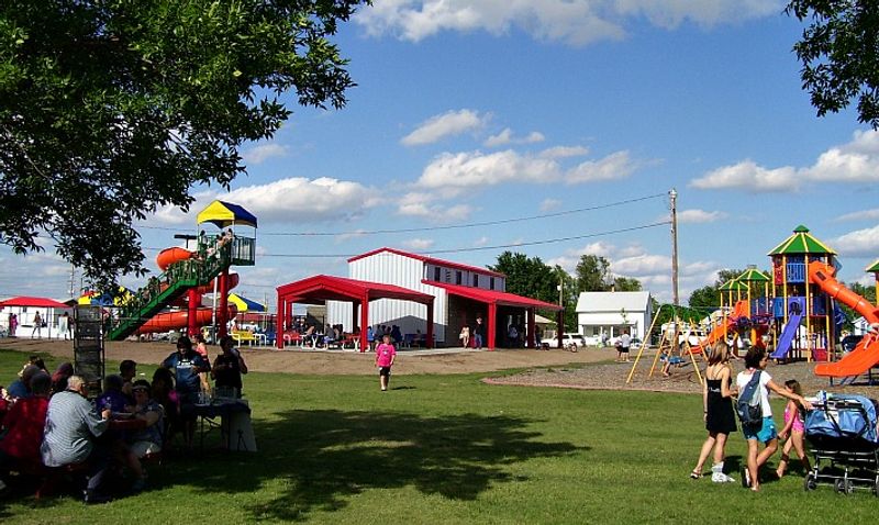 Plainville City Park & Pool