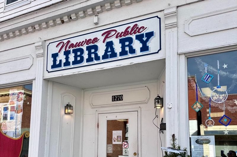Nauvoo Public Library