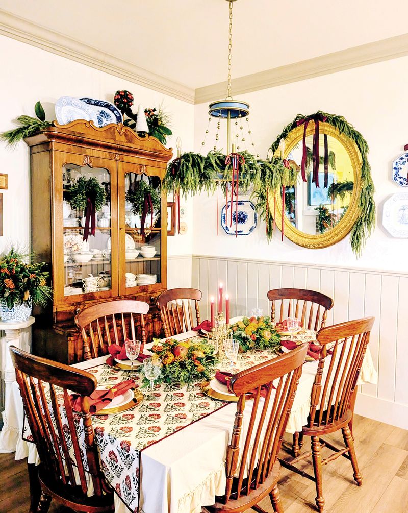 Christmas tablescape