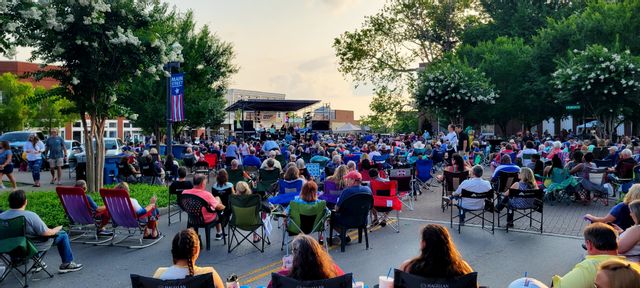 Main Street Fridays kicks off 2019 season with 'The Night Affair Band